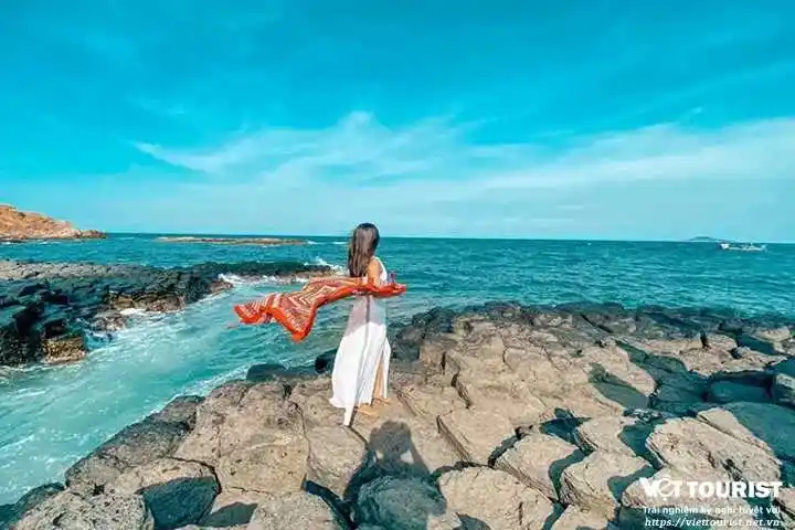 Tour du lịch Quy Nhơn - Phú Yên - Eo Gió - Kỳ Co - Tuy Hòa - Ghềnh Đá Đĩa từ Sài Gòn giá tốt